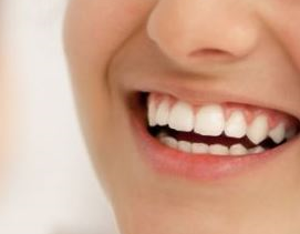 牙齿变黄是什么原因 如何美白牙齿