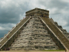 玛雅文明站在当时文明的顶端，为何突然消失？