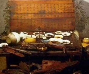 河北出土辽代古墓，发现一桌没吃完的饭菜