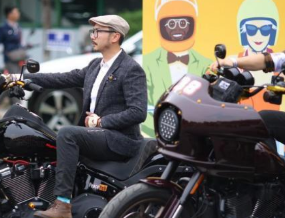 摩托变身“大玩具”,俘获一众年轻人的心