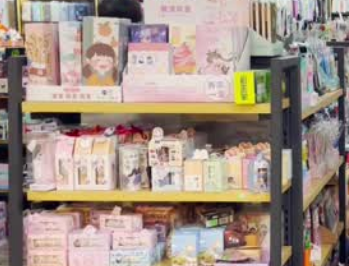 “6块糖466元”,“1个橙128元”,“价格刺客”又来了?