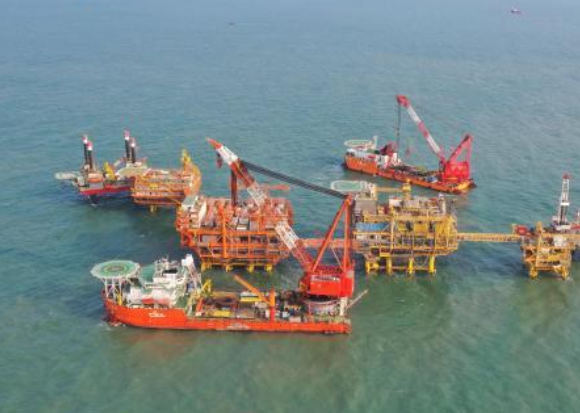 渤海亿吨级大油田主体区全部海管铺设完成