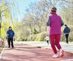 南翠屏内环跑道提升改造完成