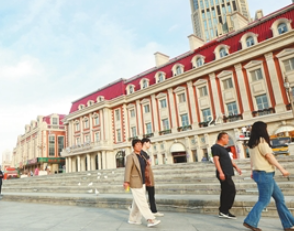 津湾广场加快推进文旅体验场景焕新升级