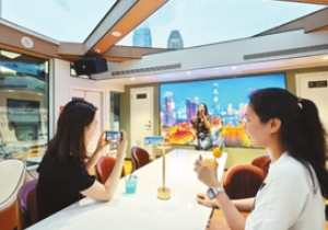 海河游船“上新”业态新场景